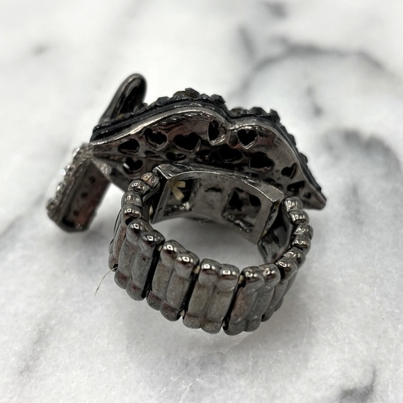 Lips & Lipstick Black Crystal Finger Fashion Ring‎ - Picture 7 of 8